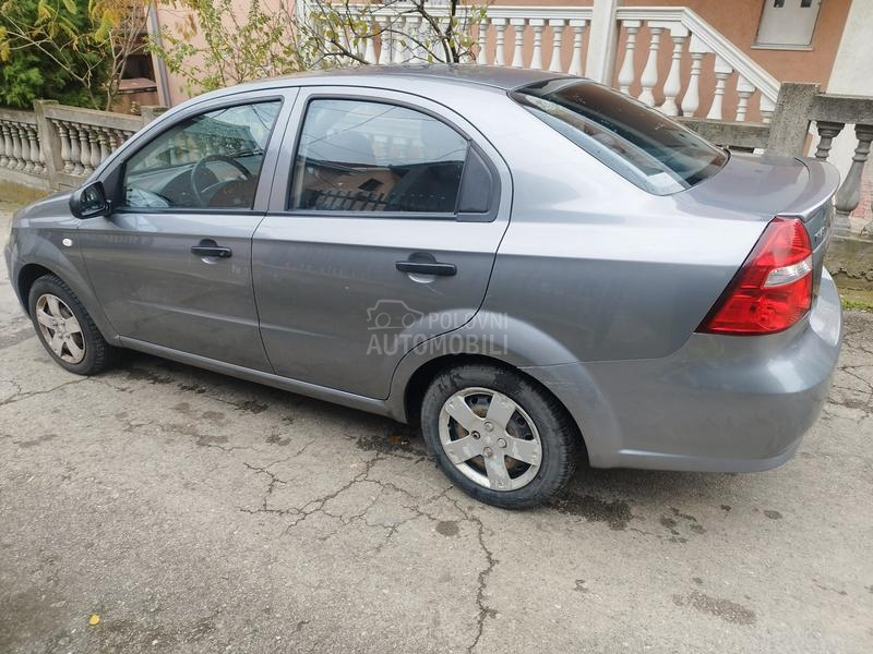 Chevrolet Aveo 