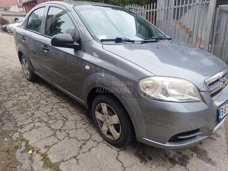 Chevrolet Aveo 