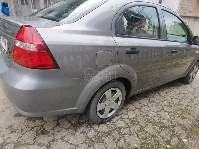 Chevrolet Aveo 