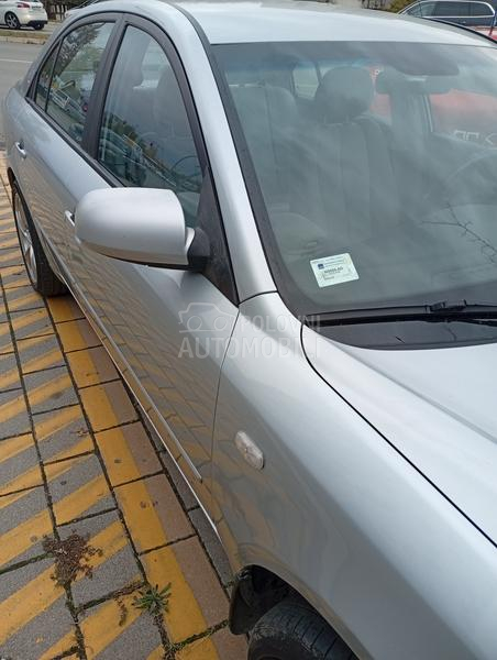 Hyundai Sonata 2.4 DOHC