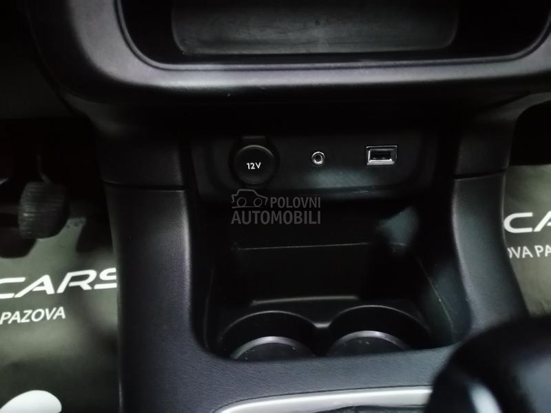 Citroen C3 1.2pure tach Led/Nav