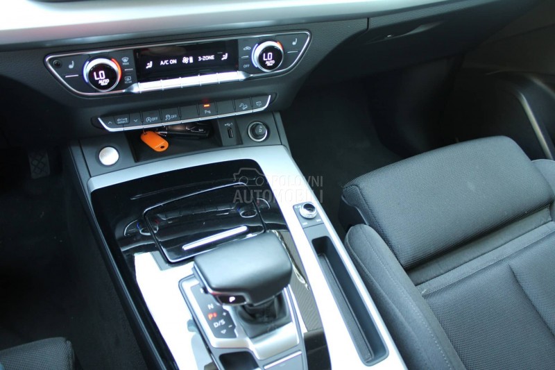 Audi Q5 2.0 TDI HYB. QUATTRO