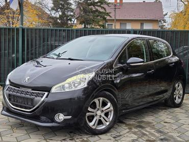 Peugeot 208 Allure