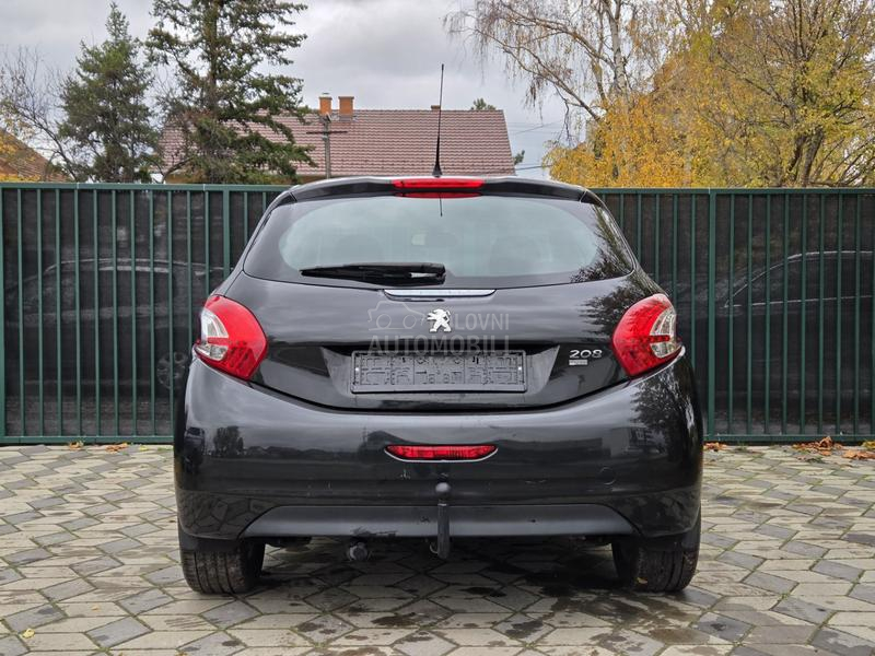 Peugeot 208 Allure
