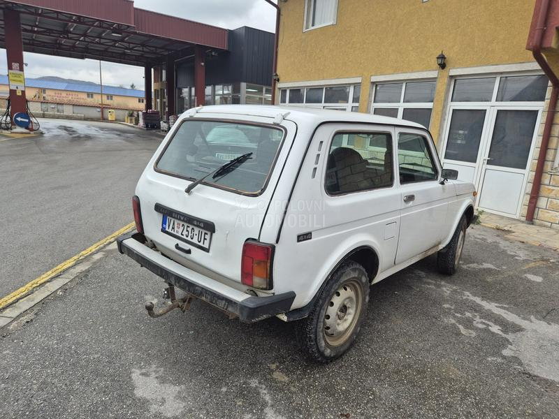 Lada Niva 1.7