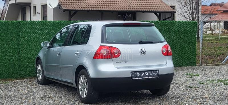 Volkswagen Golf 5 1.4 b ORG.K.M SERVIS
