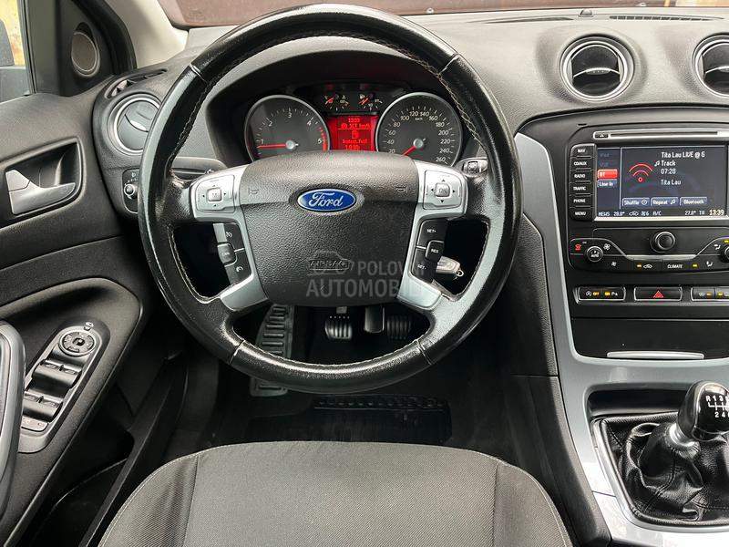 Ford Mondeo 1.6tdci / N.A.V.I