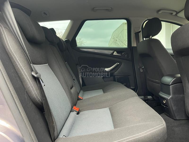 Ford Mondeo 1.6tdci / N.A.V.I