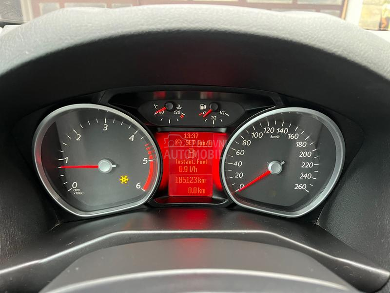 Ford Mondeo 1.6tdci / N.A.V.I