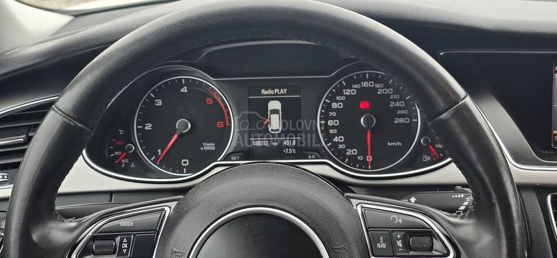 Audi A4 led/el prtljaznik