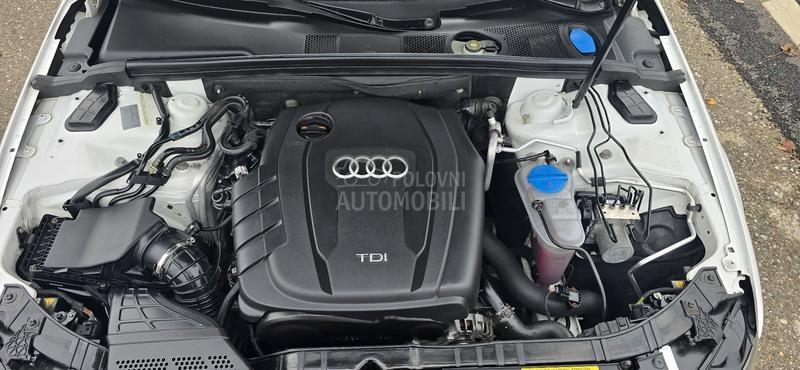 Audi A4 led/el prtljaznik