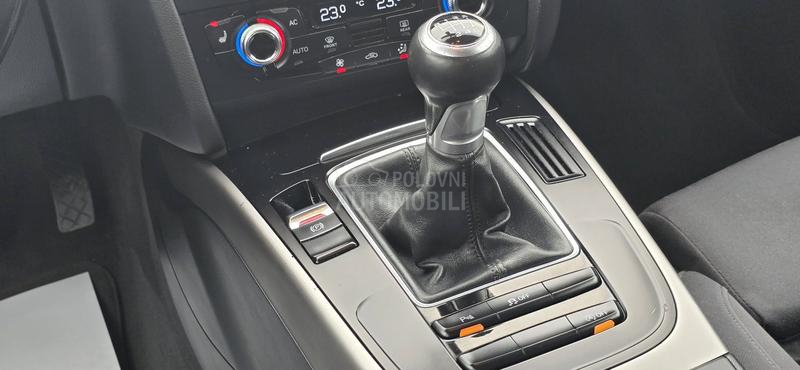 Audi A4 led/el prtljaznik