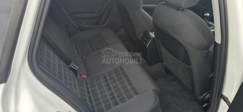 Audi A4 led/el prtljaznik