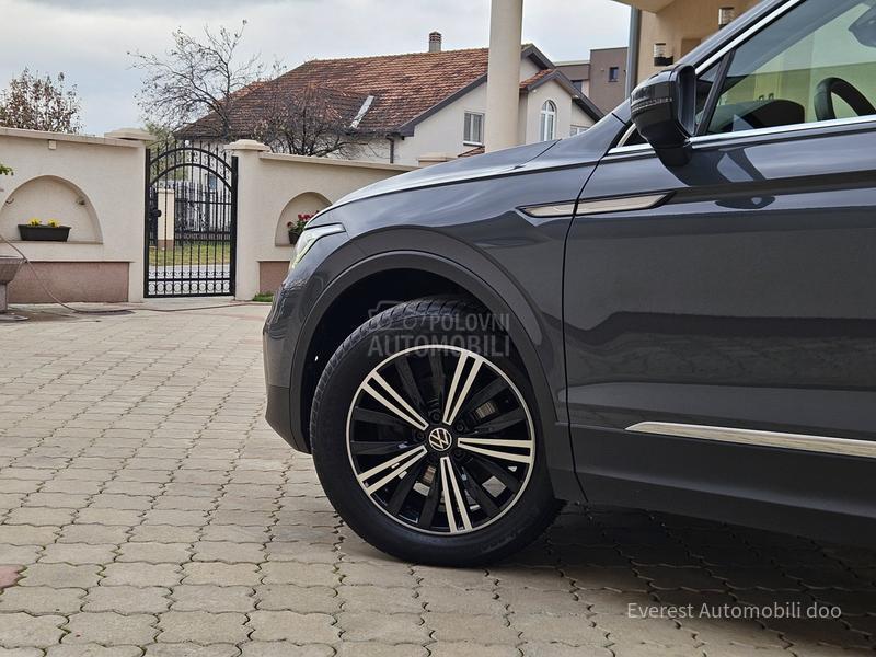 Volkswagen Tiguan 2.0TDi/IQ/NARDO/4M