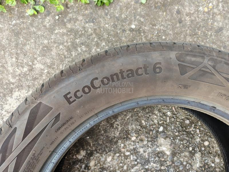 Continental 215/55 R17 Letnja