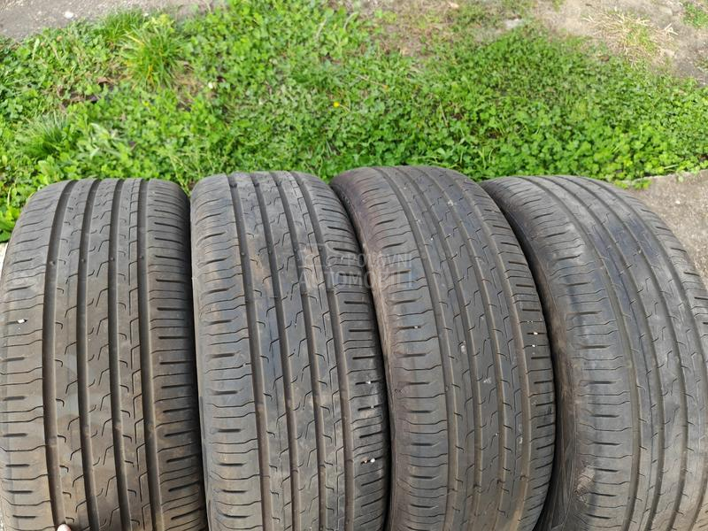 Continental 215/55 R17 Letnja