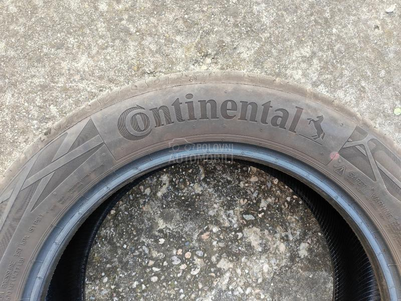 Continental 215/55 R17 Letnja
