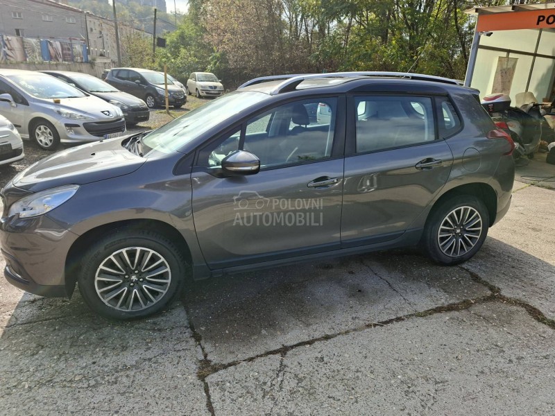 Peugeot 2008 1,2 b