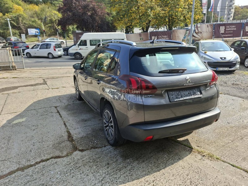 Peugeot 2008 1,2 b