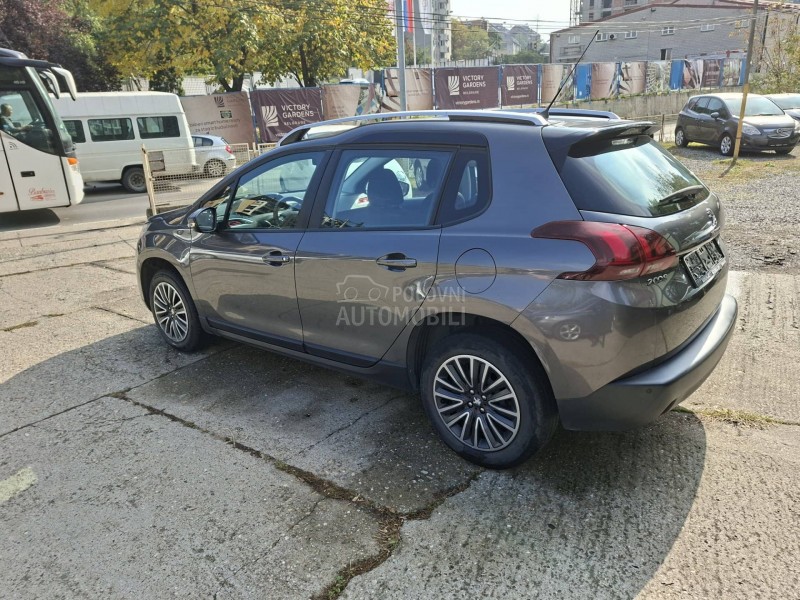 Peugeot 2008 1,2 b