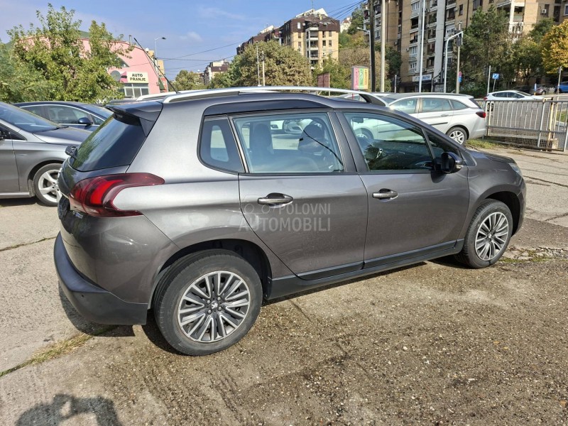 Peugeot 2008 1,2 b