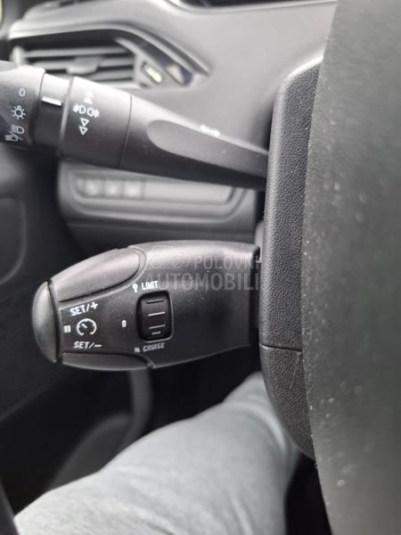 Peugeot 208 1,6 e-HDI pano.rama