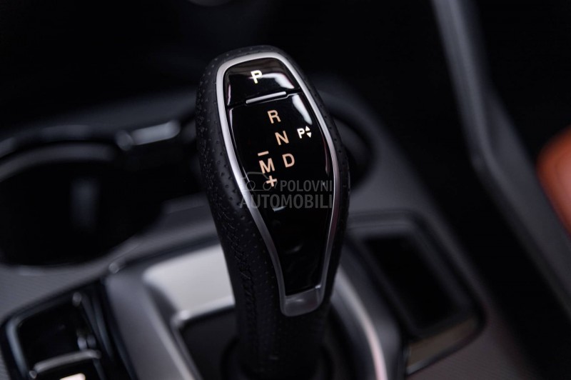 Alfa Romeo Giulia Q2/SPRINT/HARMAN