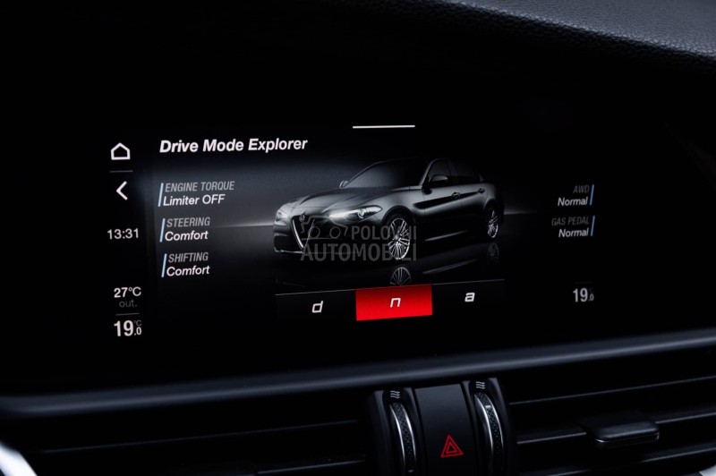 Alfa Romeo Giulia Q2/SPRINT/HARMAN