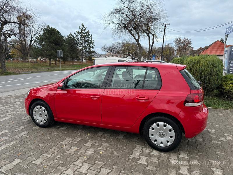 Volkswagen Golf 6 1.6TNG V.s.e.r.vi.s