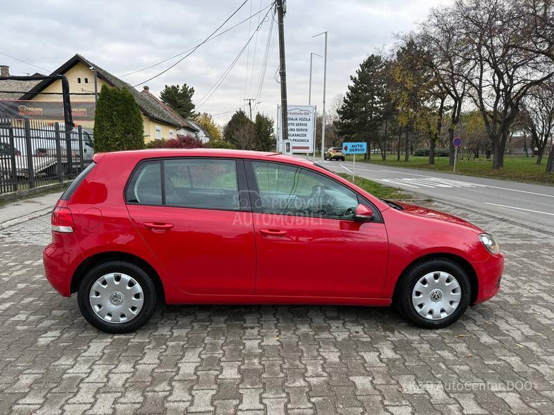 Volkswagen Golf 6 1.6TNG V.s.e.r.vi.s