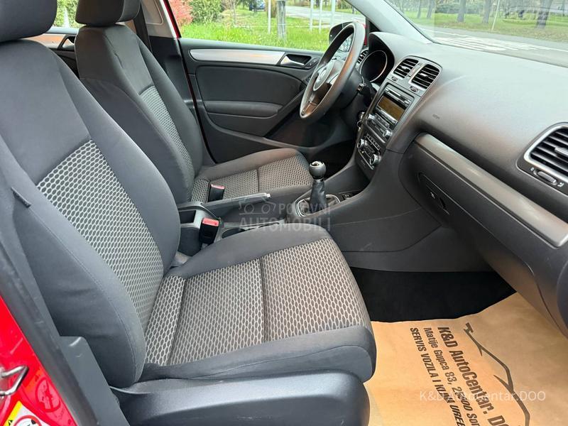 Volkswagen Golf 6 1.6TNG V.s.e.r.vi.s