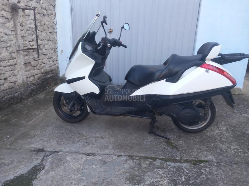 Aprilia Atlantic 500