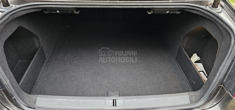 Volkswagen Passat B7 1.8 TSI