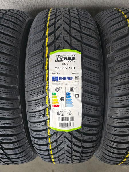 Nokian 235/55 R19 Zimska