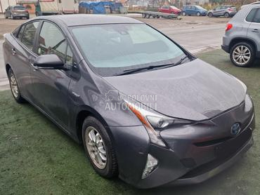 Toyota Prius 1.8 HYBRID -  kompletan auto u delovima