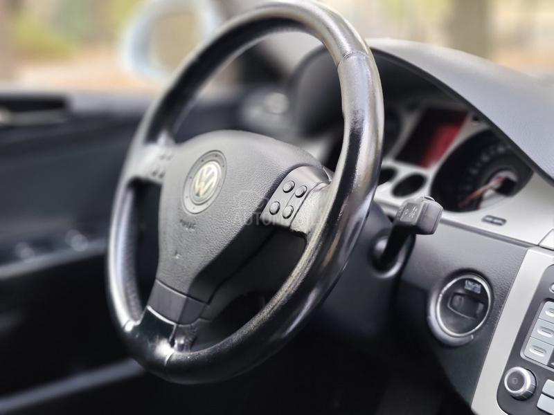 Volkswagen Passat B6 