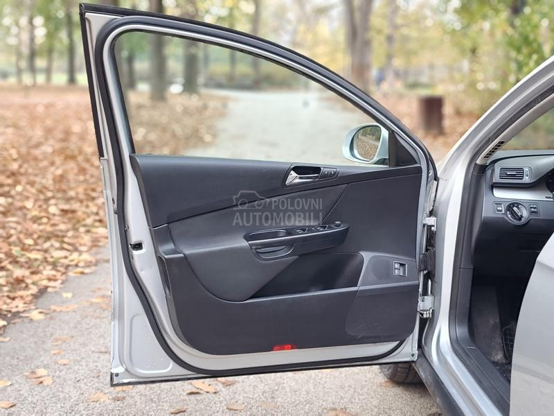 Volkswagen Passat B6 