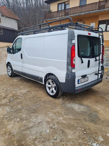 Renault Trafic 115dci
