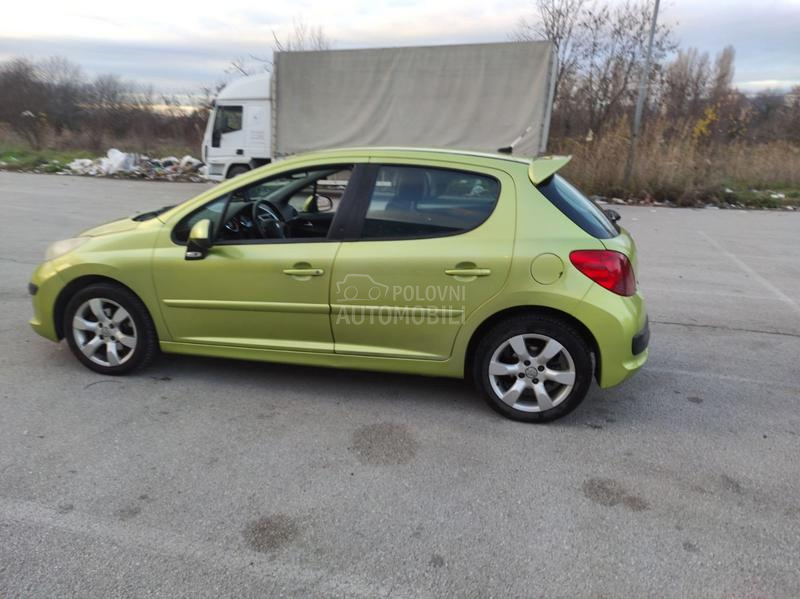 Peugeot 207 1.6