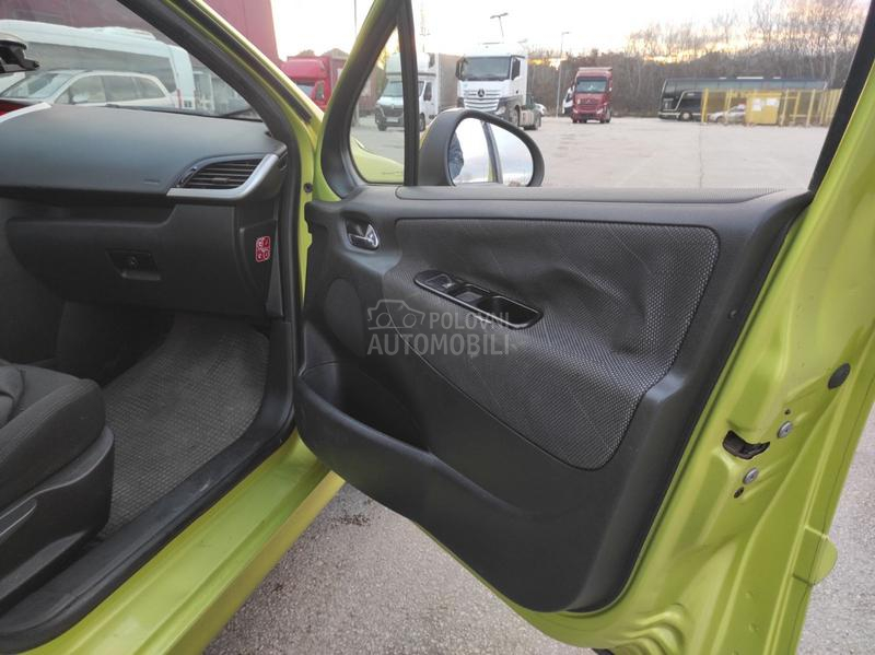 Peugeot 207 1.6