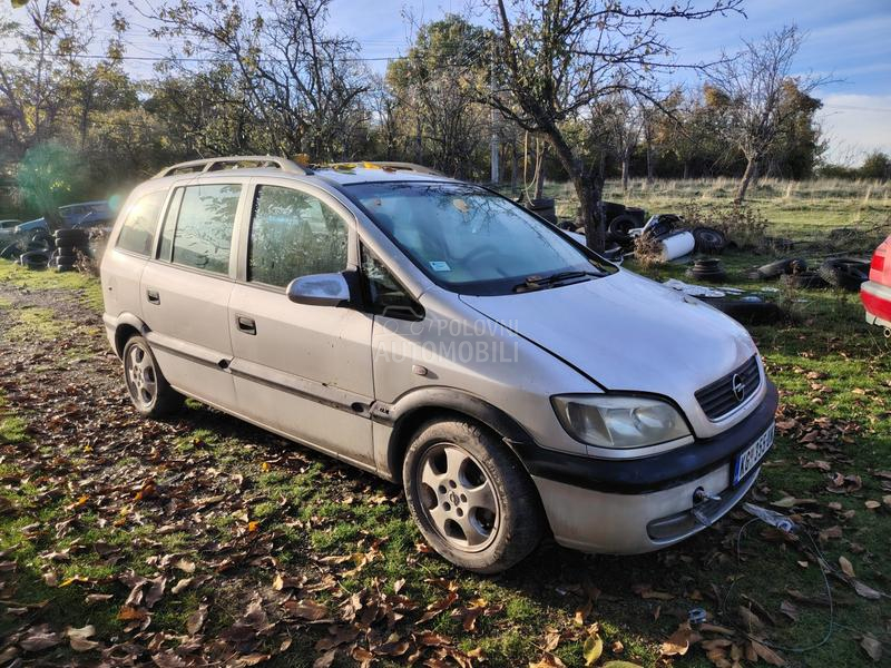 Opel Zafira 