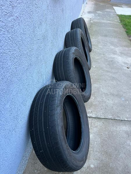 Davanti 225/60 R17 Letnja