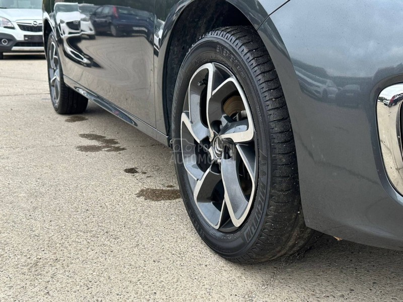 Citroen C-ELYSEE 1.2 PURETECH N O V