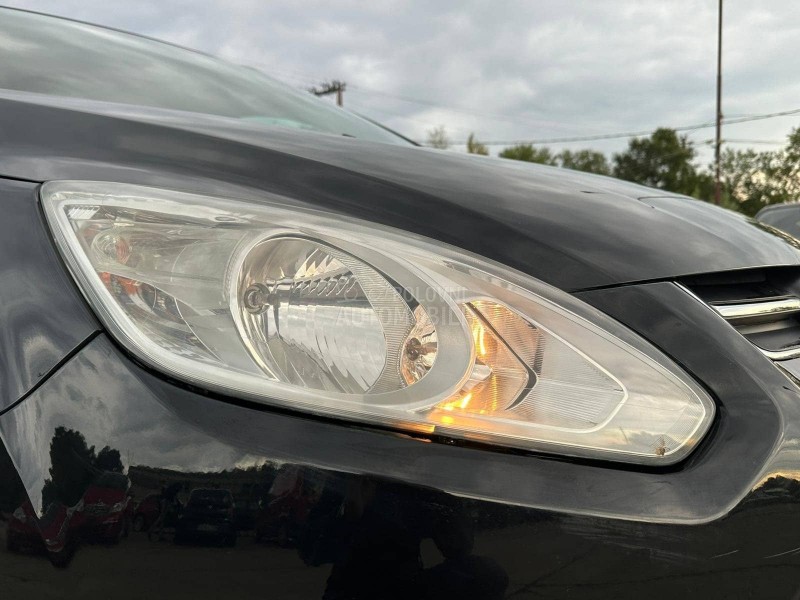 Ford Grand C-Max 1.6TDCI TREND N O V