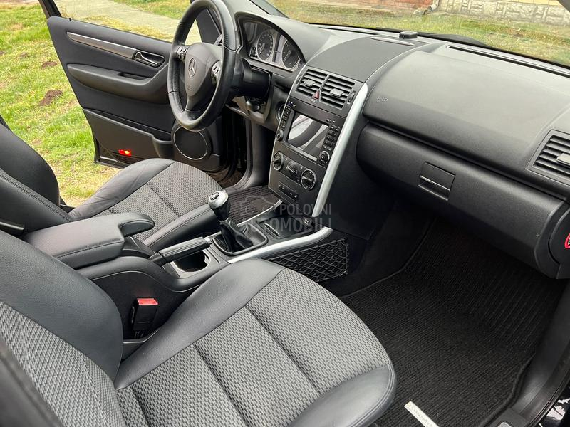 Mercedes Benz A 180 webasto