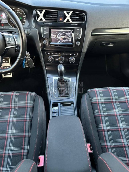 Volkswagen Golf 7 2.0 GTI PERFORMANCE