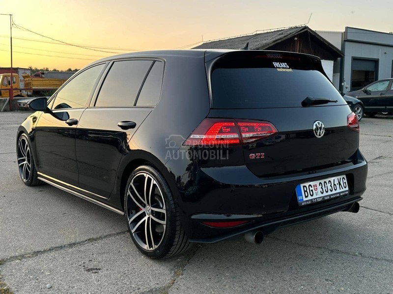 Volkswagen Golf 7 2.0 GTI PERFORMANCE