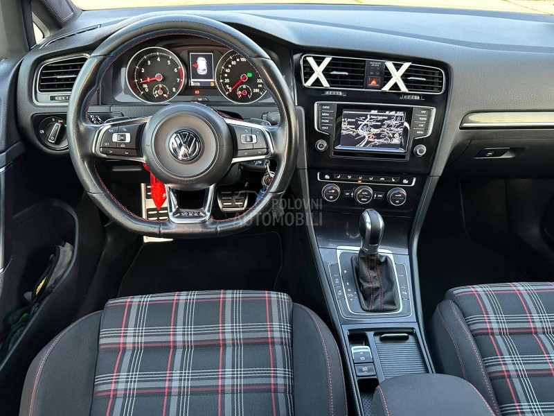 Volkswagen Golf 7 2.0 GTI PERFORMANCE