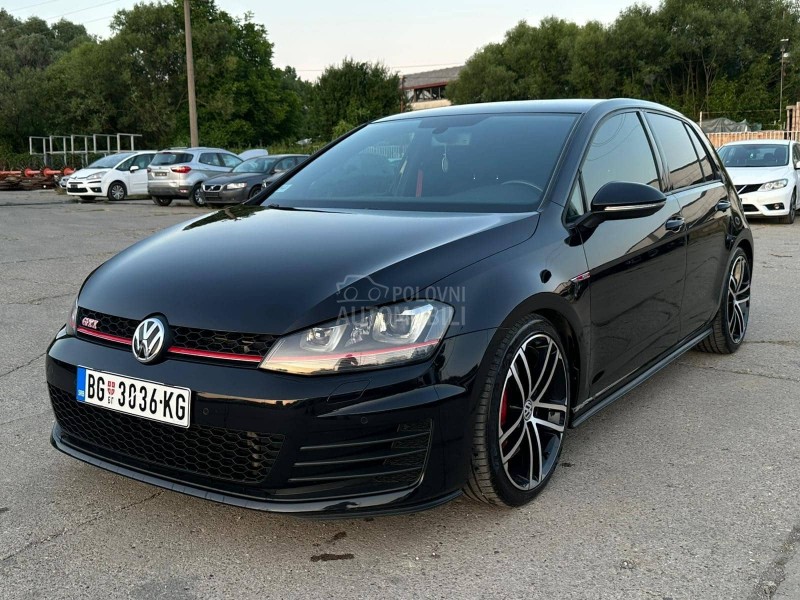 Volkswagen Golf 7 2.0 GTI PERFORMANCE