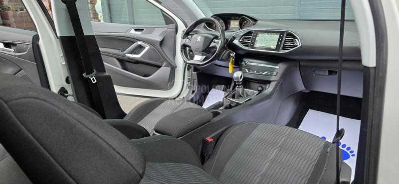 Peugeot 308 1.6 e -Hdi Premium